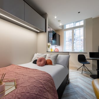 Silver Plus Studio - Image 1