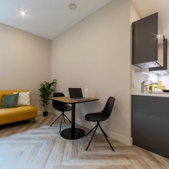 Platinum 1 Bed Apartment - Image 5