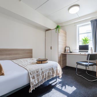 Silver Non Ensuite - Image 1