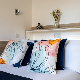 Silver Non Ensuite - Medium - Image 1