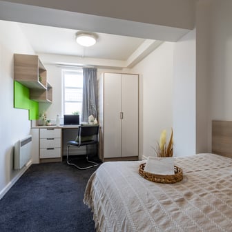 Silver Plus Non Ensuite - Image 2