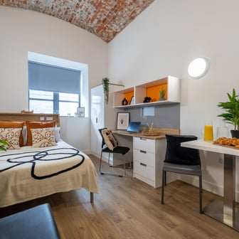 Silver Studio - Image 2