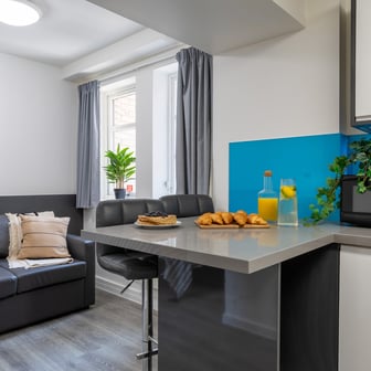 Platinum Studio - Image 5