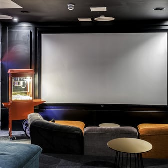 Penthouse Apartment - Image 10