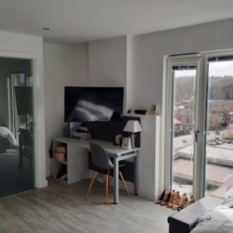 Premium Plus Studio - Image 2