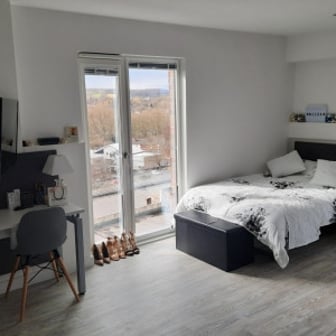 Premium Plus Studio - Image 5