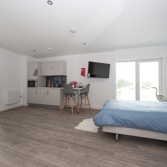 Platinum Studio - Image 1