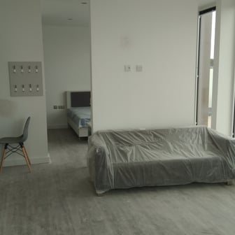 Platinum Plus Balcony Studio - Image 5