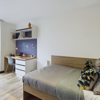 Ensuite Townhouse - Image 2