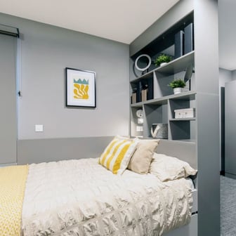 Club Studio - Image 1