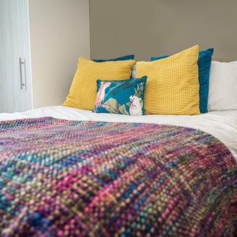 One Bedroom Apartment - Image 1