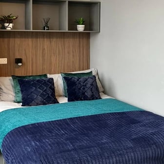 Gold Studio - Image 2