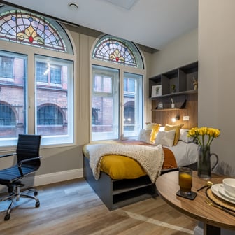 Silver Studio - Image 1