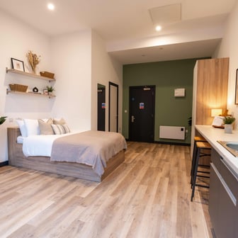 Platinum Studio - Image 2