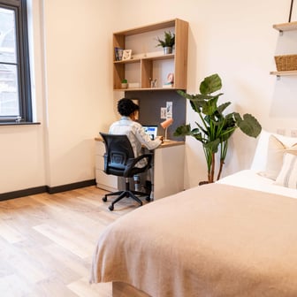 Platinum Studio - Image 3