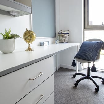 Deluxe Ensuite - Image 2