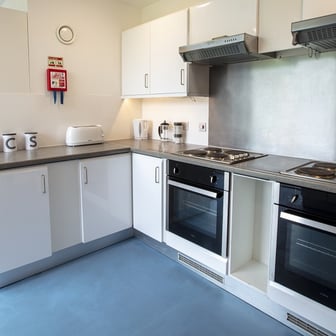 Deluxe Plus Ensuite with Sea View - Image 3