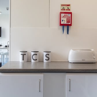 Deluxe Plus Ensuite with Sea View - Image 4