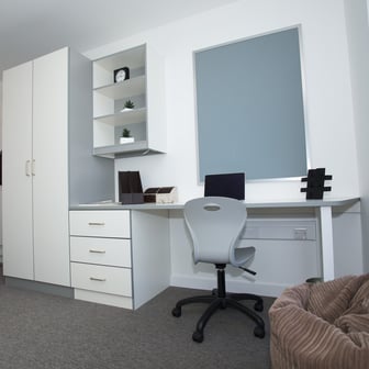 Superior Ensuite - Image 2