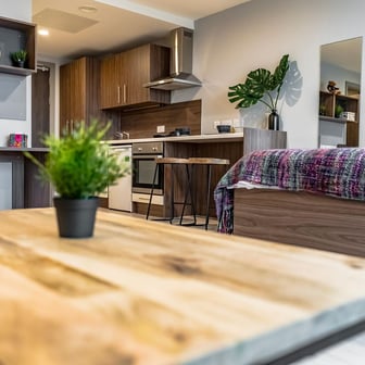 Penthouse Studio - Image 5