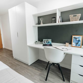 Sea View En Suite - Image 4