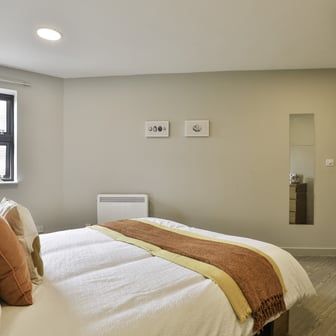 1 Bed Apartment - Image 4