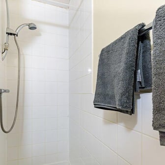 Deluxe Studio - Image 4