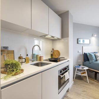 Premium Studio - Image 2