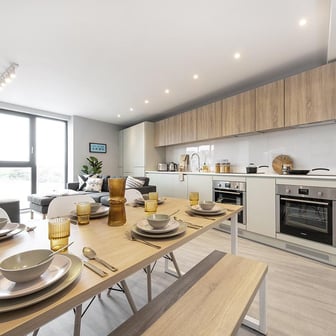 6 Bed Standard Ensuite - Image 1