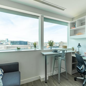 Silver Studio - Image 2