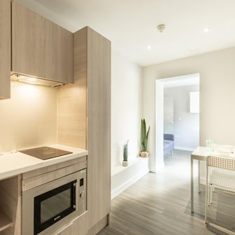 2 Bed Apartment - Image 4