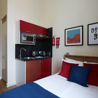 Gold Studio - Image 2