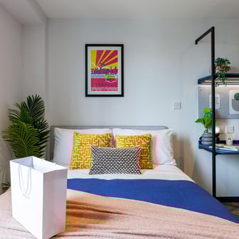 Gold Suite - Image 5