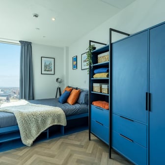 Platinum Suite - Top Floor - Image 2