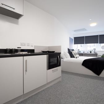 Silver Studio - Image 2