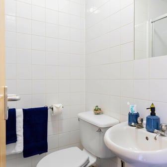 Premium Ensuite - Image 7