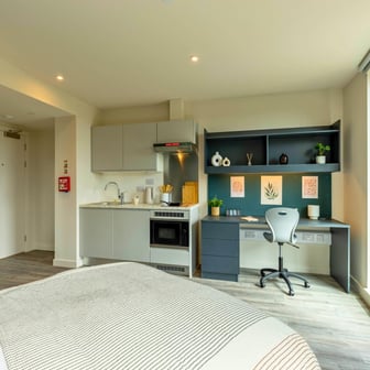 Gold Extra Studio - Image 2