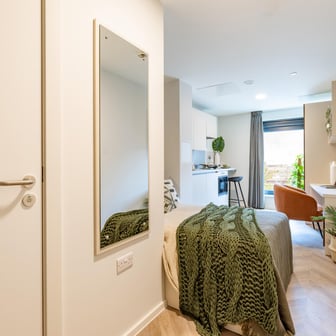 Platinum Studio - Image 2