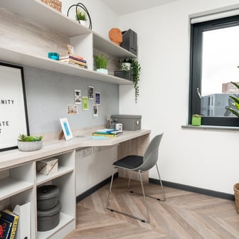 Deluxe Ensuite - Image 9