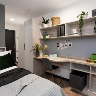 Platinum Ensuite - Image 2