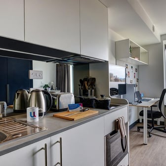 Premium Plus - Image 4