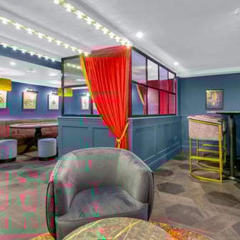 Elegance Apartment - Image 38