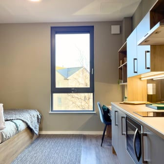 Bronze Plus Studio - Image 2