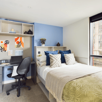 Corner Studio - Image 1