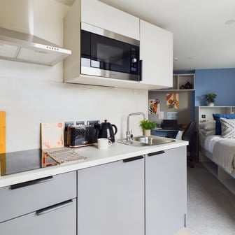 Corner Studio - Image 4