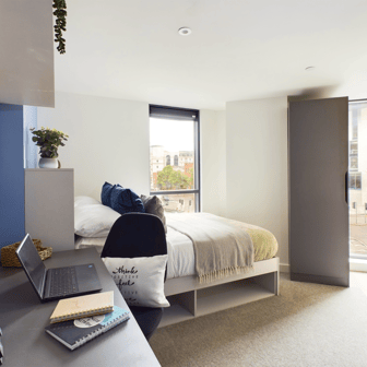 Corner Studio - Image 6