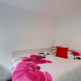 Premium Ensuite - Image 2