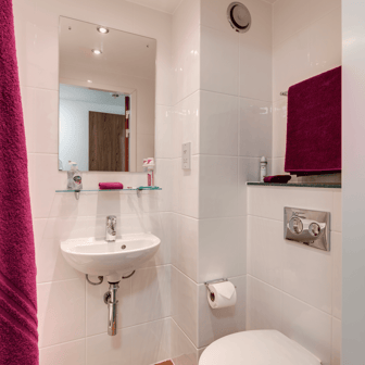 Premium Ensuite - Image 5