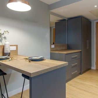 Crown Studio - Image 3