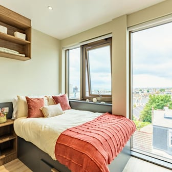 Premium Studio - Image 5